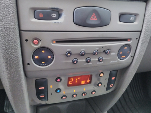 Renault Symbol Privilege 1.6 16v