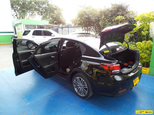 Kia Rio Vibrant 1.4 Mt Aa Ab Abs
