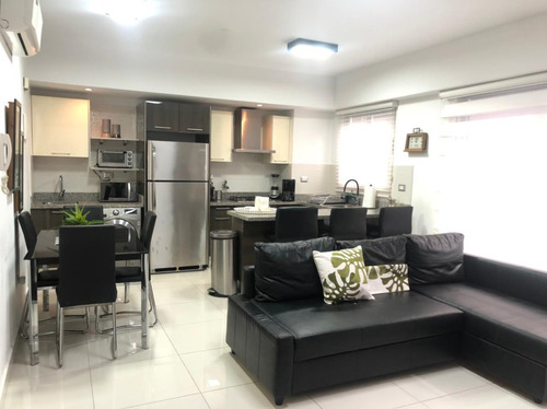 Imagen 4 de 7 de Alquiler Apartamento Amueblado En Piantini