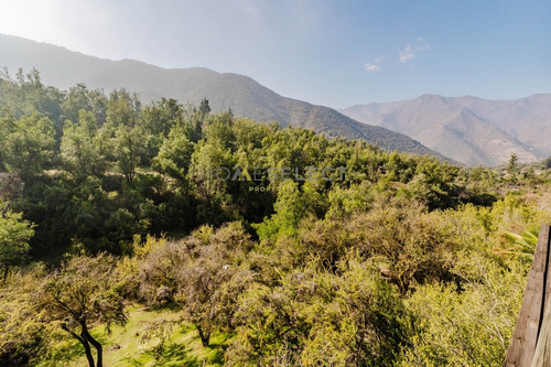 Casa Condominio, Con Gran Entorno En La Naturaleza