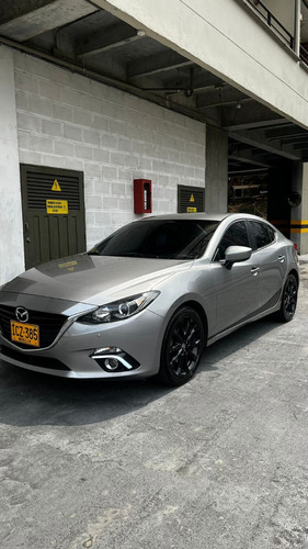 Mazda 3 2.0 Touring