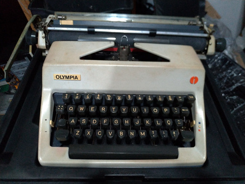 Maquina De Escrever Olympia