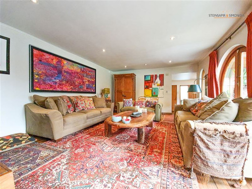 Estilo Chilena I 4d 4b I 350 M2 Y 1.100 M2 I Los Dominicos