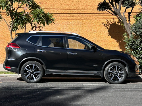 Nissan X-Trail 2.0 Exclusiv 2 Row Hybrid