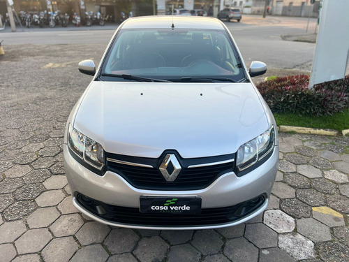 Renault Logan 1.6 Expression Hi-power 4p