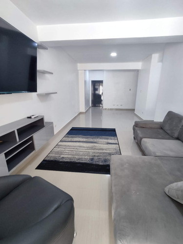 Oportunidad De Alquiler En Titanium Suite