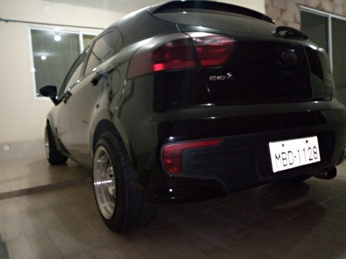 Imagen 5 de 11 de Kia Rio R 2017 Hatsback