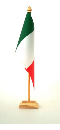 Imagem 1 de 3 de Bandeira Da Itália De Mesa - 30 Cm