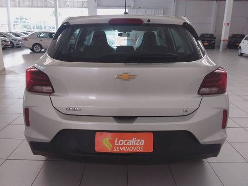 Imagem 2 de 9 de Chevrolet Onix 1.0 Flex Lt Manual