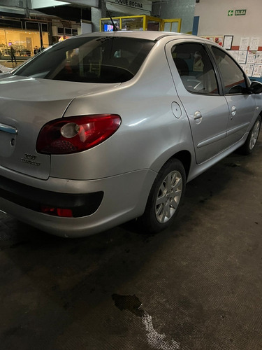 Imagen 6 de 9 de Peugeot 207 Compact Xt Hdi 1.4