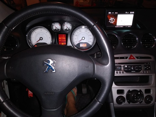 Peugeot 408 Allure+ Hdi