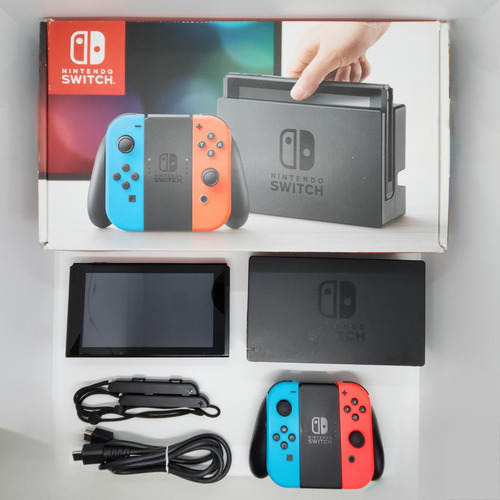 Console Nintendo Switch 32gb Azul/ Vermelho, C/caixa (Usado)