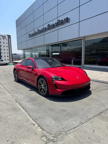 Porsche Taycan 2023