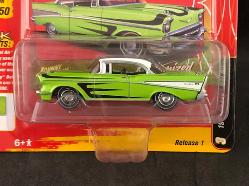 Johnny Lightning 1957 Chevy Bel Air Serie Street Freaks 1/64 Color Verde Lima