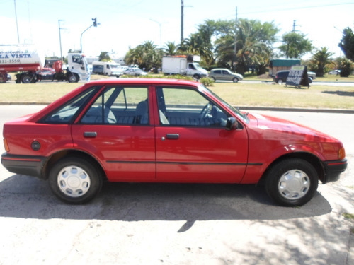 Ford Escort Gl Con Aire De Fabrica Impecable