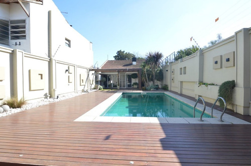 Casa En Venta Ubicado En Mataderos, Capital Federal