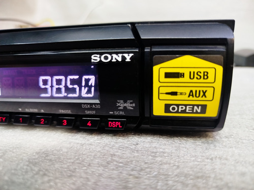 Autoestereo Sony Dsx-a30 Usb Bt Audio Adaptado (Usado)