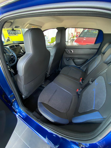 Renault Kwid 1.0 ICONIC BT