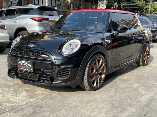 Mini John Cooper Works  2018