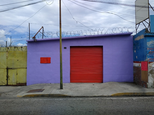 Local Calle 19 De Abril, Guarenas