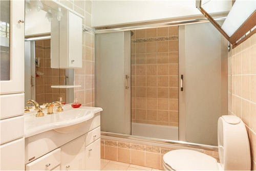 Imagen 16 de 28 de Hermosa Casa Quinta Con Pileta + 2da Casa Al Fondo