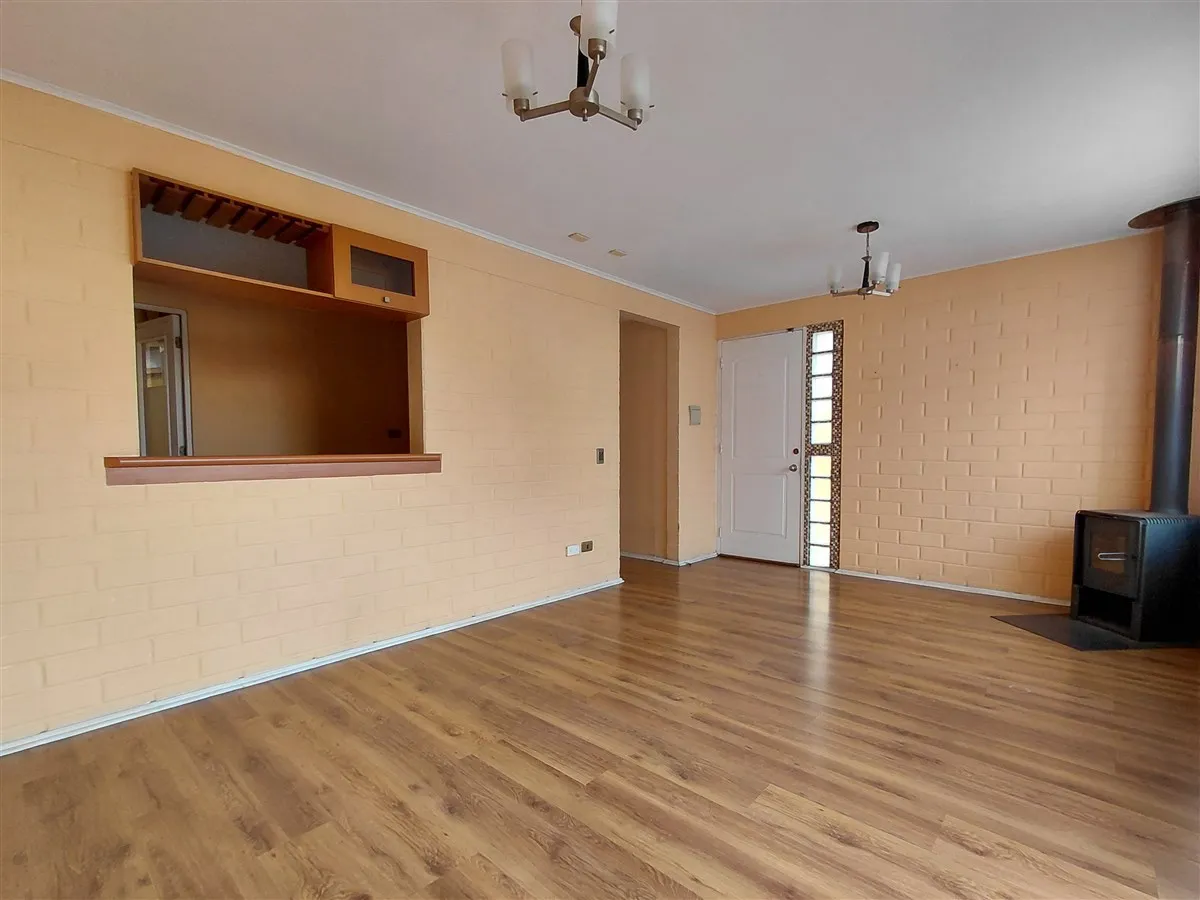 Imagen 4 de 18 de Casa En Arriendo En La Serena