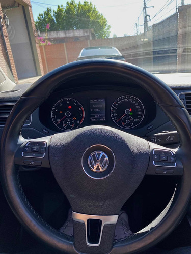 Imagen 14 de 25 de Volkswagen Vento 2012 2.0 Sportline Tsi 200cv Dsg