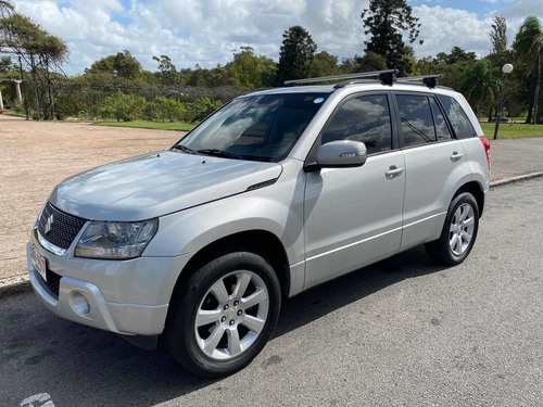 Suzuki Grand Vitara 2.4 Jiii 2011