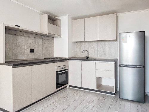 Edificio Av. Lo Ovalle (1 Est. 1 Bod.) Vista Norte Piso 4