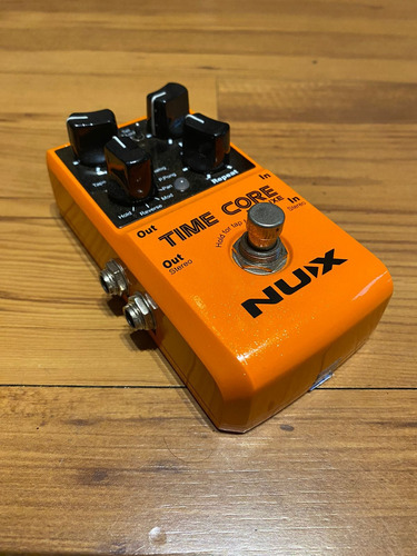 Pedal De Efeito Nux Time Core Deluxe  Laranja - Usado