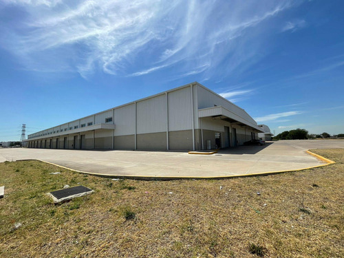 Nave Industrial / Logísticas De 11.200 M² - Las Toscas - Esteban Echeverria