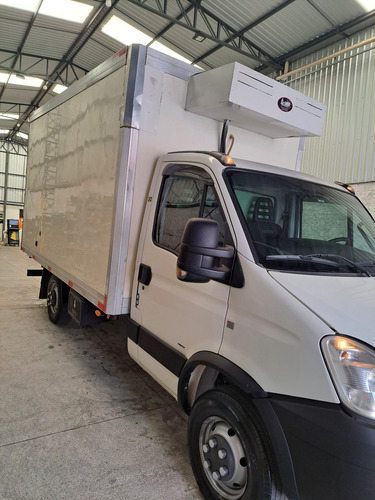 35s14 Caminhonete Bau Refrigerado .