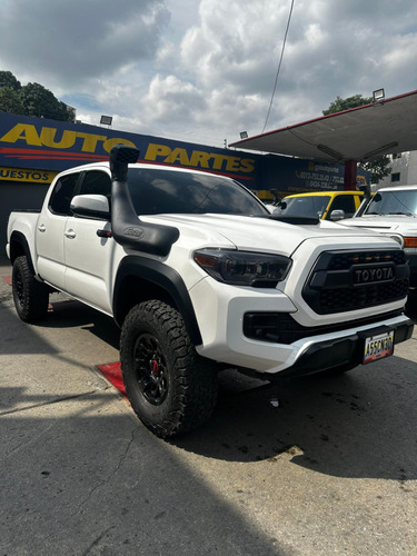 Toyota Tacoma 2017