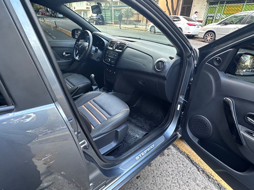 Renault Sandero Stepway 1.6 16v Zen