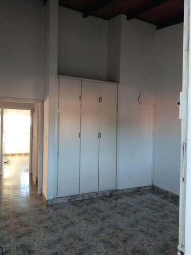 Departamento Céntrico Dos Dormitorios A La Venta