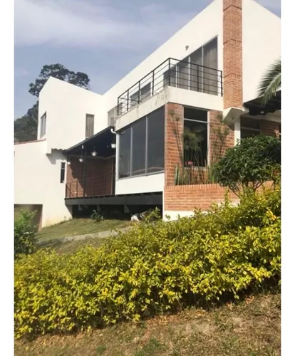Vendo Hermosa Casa Campestre En Anolaima