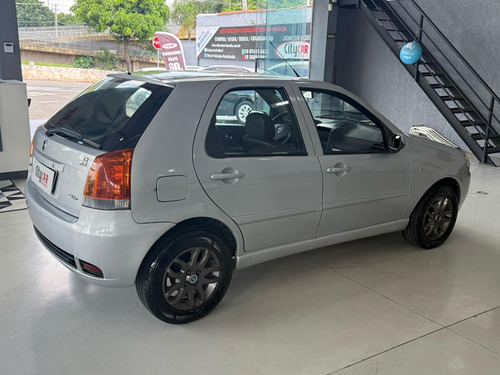 Fiat Palio 1.8 MPI HLX 8V FLEX 4P MANUAL