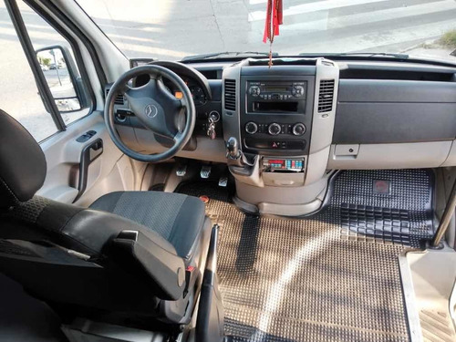 Imagen 9 de 14 de Mercedes-benz Sprinter 2.1 515 Combi 4325 150cv 19+1 2015
