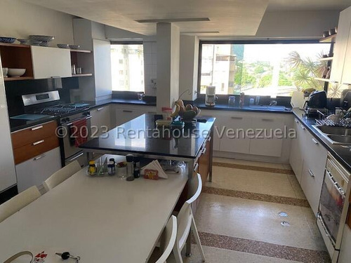Yb Se Vende Precioso Apartamento En La Florida #24-742
