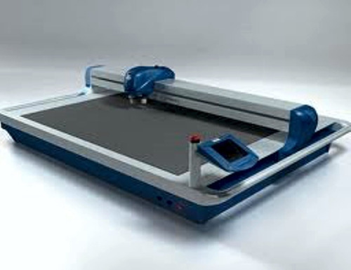Imagem 2 de 5 de Plotter Recorte Mesa Pirina Sm 1000 Perfeita Com Acessórios