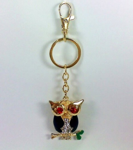 Imagem 1 de 3 de Chaveiro Coruja Dourada Com Strass Novo