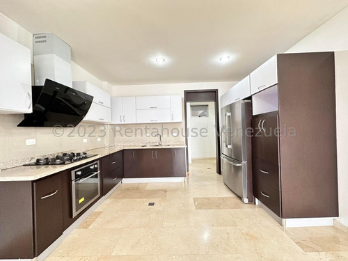 Sp Apartamento En Alquiler En El Parque La Musica Barquisimeto Lara, Venezuela. 140 M²
