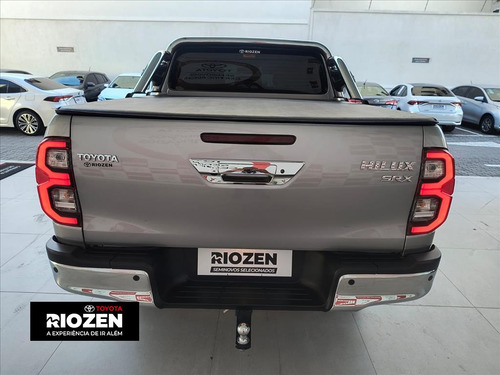 Toyota Hilux 2.8 D-4D TURBO DIESEL CD SRX 4X4 AUTOMÁTICO
