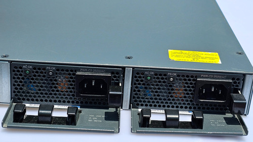 Switch Cisco Ws-c3650-48td-l Gigabit (Usado)