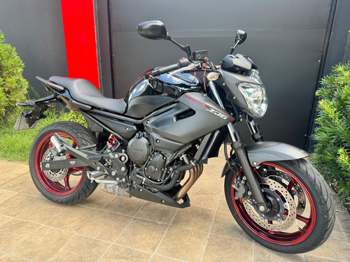 Xj-6 N Abs