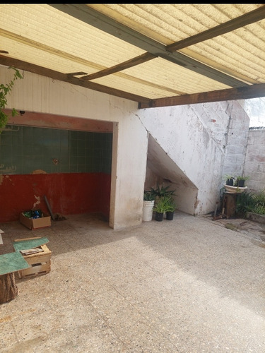 Banfield Este Casa De 4 Ambientes Dueña Directa