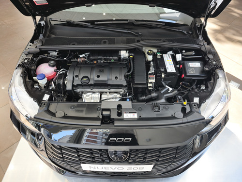 Peugeot 208 1.6 Allure At
