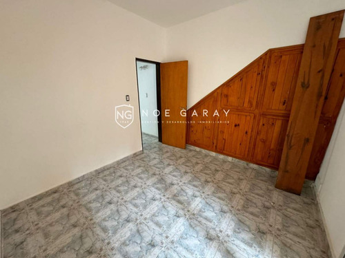 Departamento Céntrico En Venta.