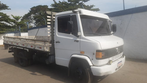 Imagem 2 de 6 de Mercedes 709 Mb 709