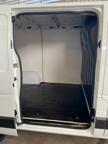 Imagem 10 de 15 de Renault Master Furgao
